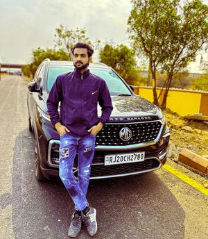 Image post by @digitalfaizaan on Instagram