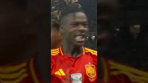 Video post by @FOX Soccer on YouTube