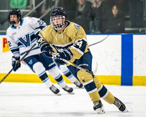 Image post by @navymenshockey on Instagram