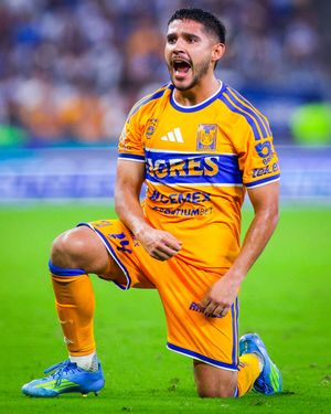 Image post by @clubtigres on Instagram