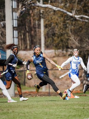 Image post by @shotbymonii on Instagram