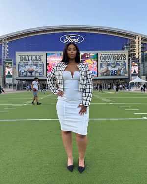 Image post by @thefatimajohnson on Instagram