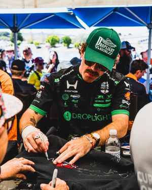 Image post by @rllracing on Instagram