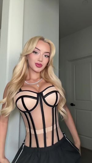 Video post by @kiingpaulina on TikTok