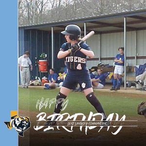 Image post by @etbu_softball on Instagram