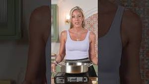 Video post by @buzzfeedtasty on YouTube