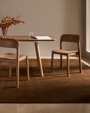 Image post by @neocon_shows on Instagram