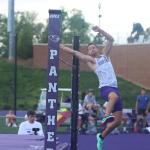 Image post by @hputrackxc on Instagram