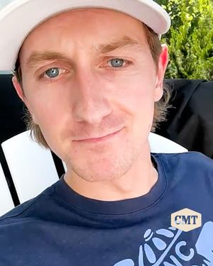 Image post by @cmt on Instagram