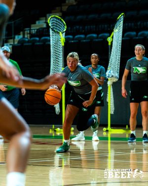 Image post by @undwbasketball on Instagram