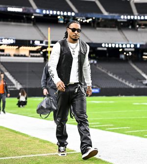 Image post by @realgrantdelpit on Instagram