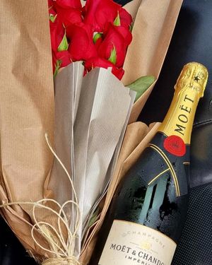 Image post by @kinikinitours on Instagram