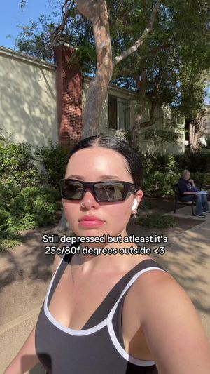 Video post by @laurenspencerspam on TikTok
