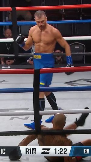 Video post by @zuffaboxing on Facebook