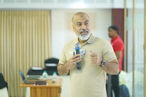 Image post by @thekingriaz on Instagram