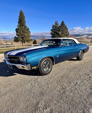 Video post by @barrettjacksontv on TikTok