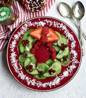 Image post by @crowded_kitchen on Instagram