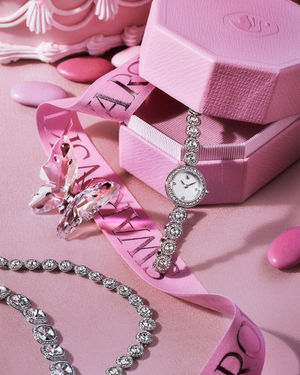 Image post by @swarovski on Instagram