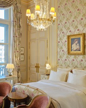 Image post by @ritzparis on Instagram