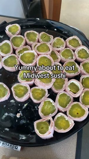 Video post by @midwestvstherest on TikTok