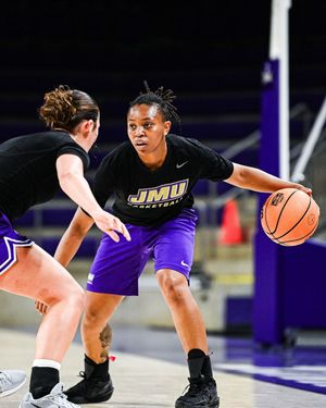 Image post by @marchmadnesswbb on Instagram
