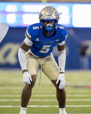 Image post by @tulsa_football on Instagram