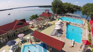 Image post by @fernresort on Facebook