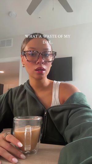 Video post by @ana.learmann on TikTok