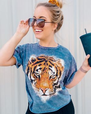 Image post by @shopfillyflair on Instagram