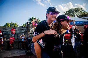 Image post by @hootsonfirst on Instagram