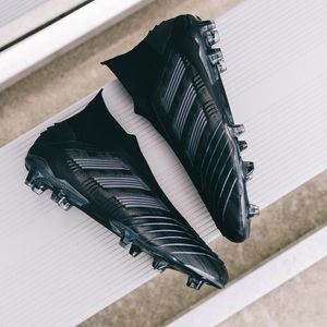 Image post by @soccerdotcom on Instagram