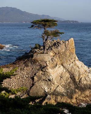 Image post by @Jshfoto on Facebook