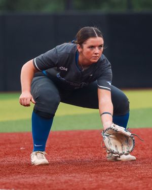 Image post by @hofstrasoftball on Instagram