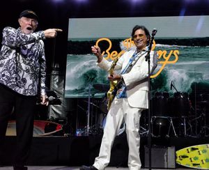 Image post by @JonesBeachTheaterShows on Facebook