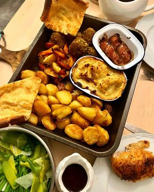 Image post by @allinabox_uk on Instagram