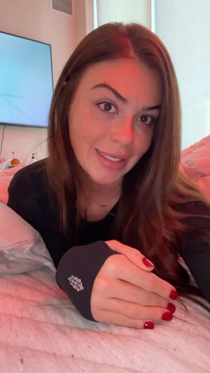 Video post by @zoeroe on Instagram