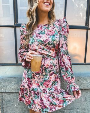 Image post by @juliesboutique on Instagram
