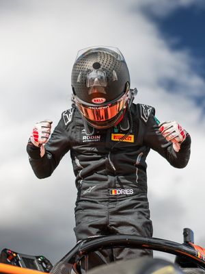 Image post by @McLarenF1 on Twitter