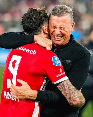 Image post by @azalkmaar on Instagram