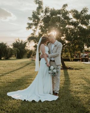Image post by @maddiesswfphotography on Facebook
