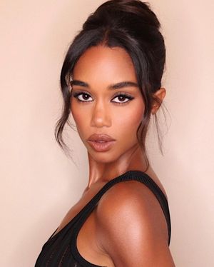 Image post by @fentybeauty on Instagram