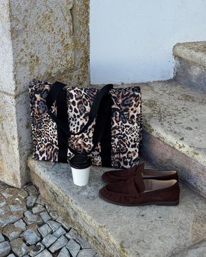Image post by @georgeatasda on Instagram