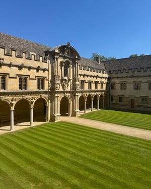 Image post by @oxford_uni on Instagram