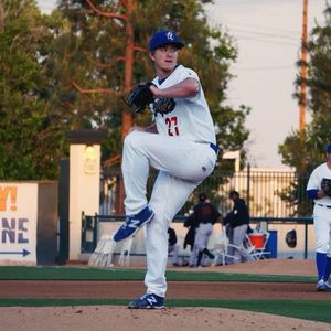 Image post by @rcquakes on Instagram