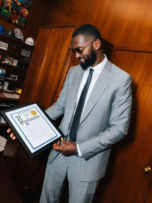 Image post by @bportistime on Instagram