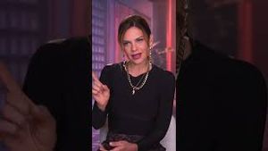 Video post by @telemundo on YouTube