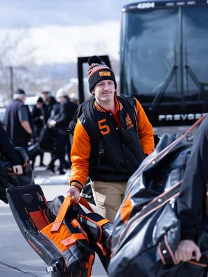 Image post by @okstatehockey on Instagram