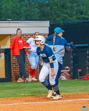 Image post by @uncwsoftball on Instagram