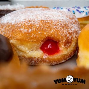 Image post by @yumyumdonuts on Instagram