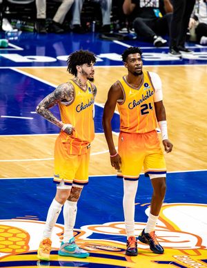 Image post by @shotwithgrace on Instagram